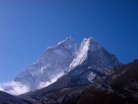 LJAMES My Everest climb by Tahnee