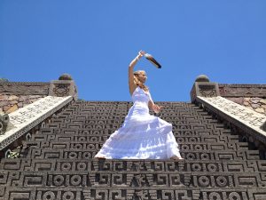 Beth Leone, master instructor, photographed by Raphael Bejarano in Monte Coxala, Mexico. Radiant Light Qigong.